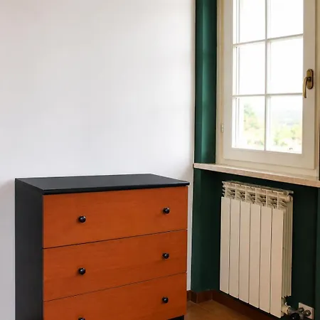 Emerald Daire